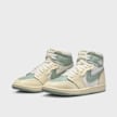 Jordan WMNS Air Jordan 1 High MM beige 31126 4