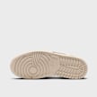 Jordan WMNS Air Jordan 1 Low Method of Make bruin 31127 3