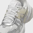Nike WMNS V2K Run weiß 31301 7