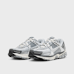 Nike   WMNS Zoom Vomero 5 gris 31305 4