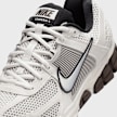 Nike WMNS Zoom Vomero 5 bianco 31307 7