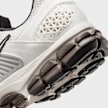Nike WMNS Zoom Vomero 5 bianco 31307 8