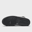 Jordan Air Jordan 1 Mid SE negro 31830 3