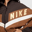 Nike Sportswear Woven Jacket marrón 29575 4