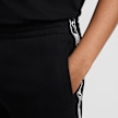 Nike Sportswear Repeat French Terry Shorts negro 29595 4