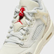 Jordan Spizike Low (GS) bege 29654 7