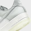 Nike   Air Force 1 '07 LV8 blanc 29767 8