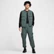 Nike Tech Woven Cargo Pants vert 30031 9