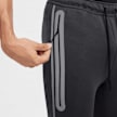 Nike Tech Fleece+ Jogger gris 40317 4