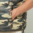 SNIPES Small Logo Camo Light Puffer Vest camouflage 41458 4