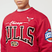 Mitchell & Ness NBA Chicago Bulls There & Back Fleece Crew rojo 41793 3