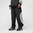 New Balance Woven Track Pant crna 42132 1