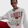 Nike Sportswear Street Fleece Crew beige 42221 3