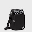 Nike Heritage Crossbody SWSH Grid noir 42418 2