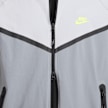 Nike   Tech Woven Full-Zip Windrunner Jacket gris 42648 4