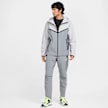 Nike Tech Woven Full-Zip Windrunner Jacket grau 42648 8
