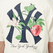 New Era MLB Fruit Graphic Backprint Tee New York Yankees beige 45544 4