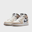 Jordan Air Jordan 1 Mid (GS) beige 46517 4