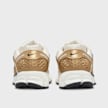 Nike   Zoom Vomero 5 doré 46737 5