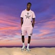 MCM x SNIPES Soccer Shorts lichtroze 47066 8