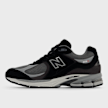 New Balance 2002 black noir 47597 1
