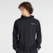 New Balance Reimagined Woven Graphic Jacket black/multi nero 47800 1