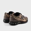 New Balance 1906 black bruin 48027 3