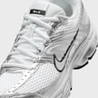Nike Air Max Moto 2K weiß 48303 7