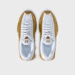 Nike Shox R4 (GS) doré 48467 6