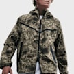 Nike   Tech Dri-FIT Woven Camo Windrunner Oversized Jacket camouflage 48804 5