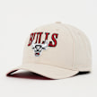 Mitchell & Ness TEAM NAME PRO CROWN NBA CHICAGO BULLS bone beige 48911 1