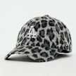 New Era Female 9Forty Cosy Animal Los Angeles Dodgers multicolor 49330 1