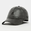 New Era FEMALE 9TWENTY Tonal PU New York Yankees nero 49331 1