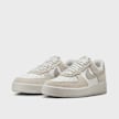 Nike WMNS Air Force 1 Low blanco 91753 4