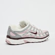Nike   P-6000 srebrna 91754 3