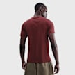 Nike M NSW CLUB TEE dark team red/gold rot 92139 2
