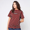 Karl Kani Small Signature Essential Pinstripe Oversized Tee crvena 92787 1