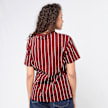 Karl Kani Small Signature Essential Pinstripe OS Tee rojo 92787 2