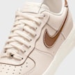 Nike Air Force 1 ´07 beige 93092 7