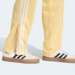 adidas Originals Firebird Classic Trackpants żółty 93426 4