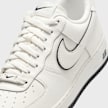 Nike Air Force 1`07 LV8 bege 94745 7
