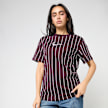 Karl Kani Small Signature Essential Pinstripe OS Tee vermelho 95864 1