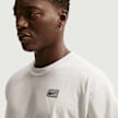 Nike   Sportswear Graphics Short Sleeve Tee beż 97576 3