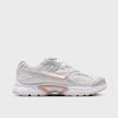 Nike WMNS V5 Runner weiß 97908 2