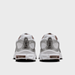 Nike   WMNS Air Max Moto 2K biały 97914 4