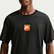 Nike   Sportswear T-Shirt czarny 98300 3