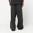 New Balance Trackside French Terry Pant schwarz 100641 2