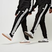 adidas Originals adicolor Superstar Trackpant negro 542 1