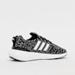 adidas Originals Swift Run 22 (GS) schwarz 7824 3