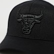 Mitchell & Ness NBA Classic Red Tonal Snapback Chicago Bulls czarny 8809 4